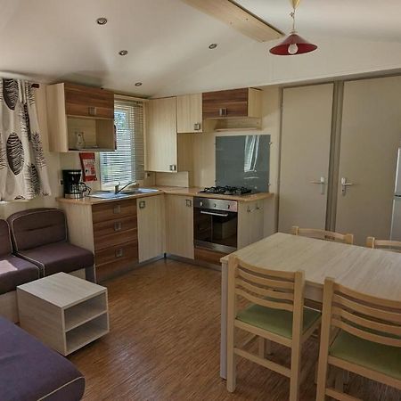 Hôtel Lubea Camping à Apt Extérieur photo