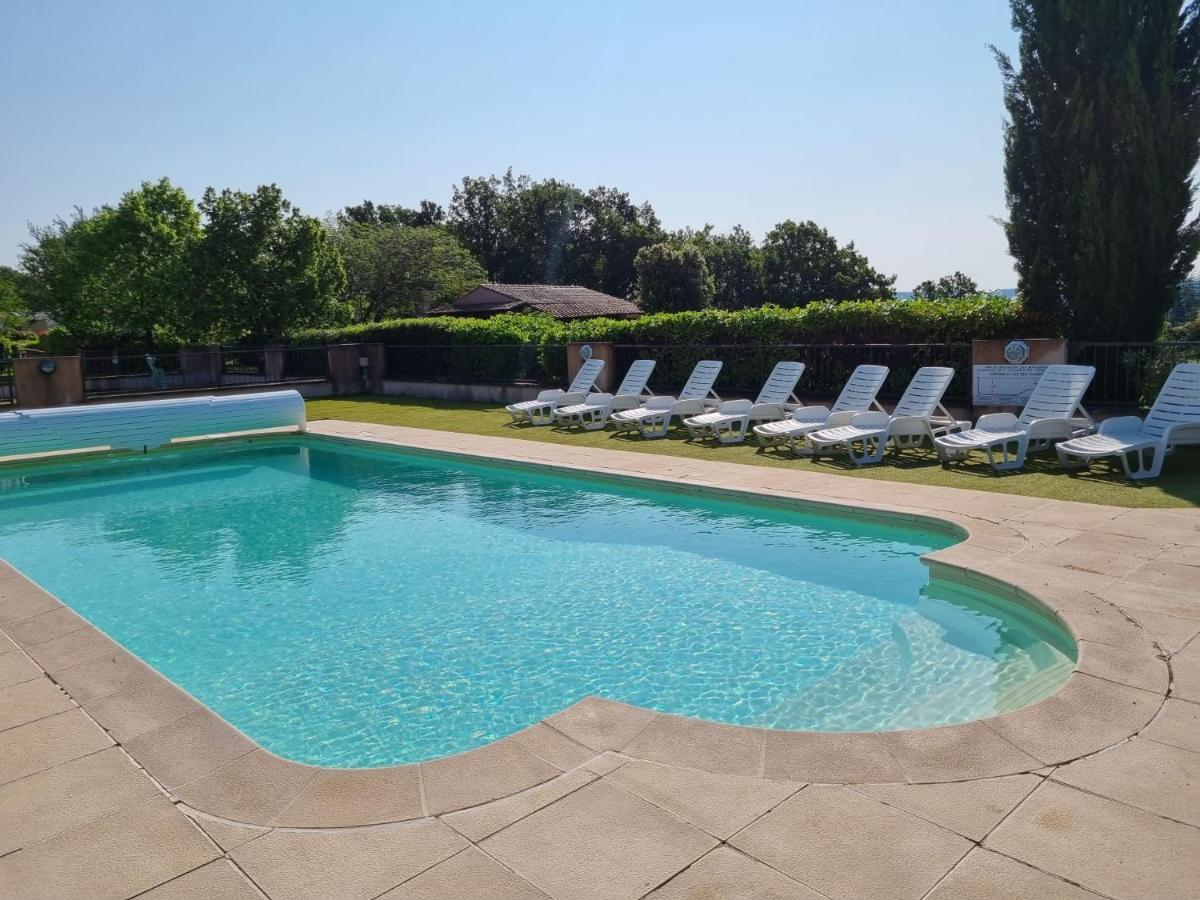 Hôtel Lubea Camping à Apt Extérieur photo